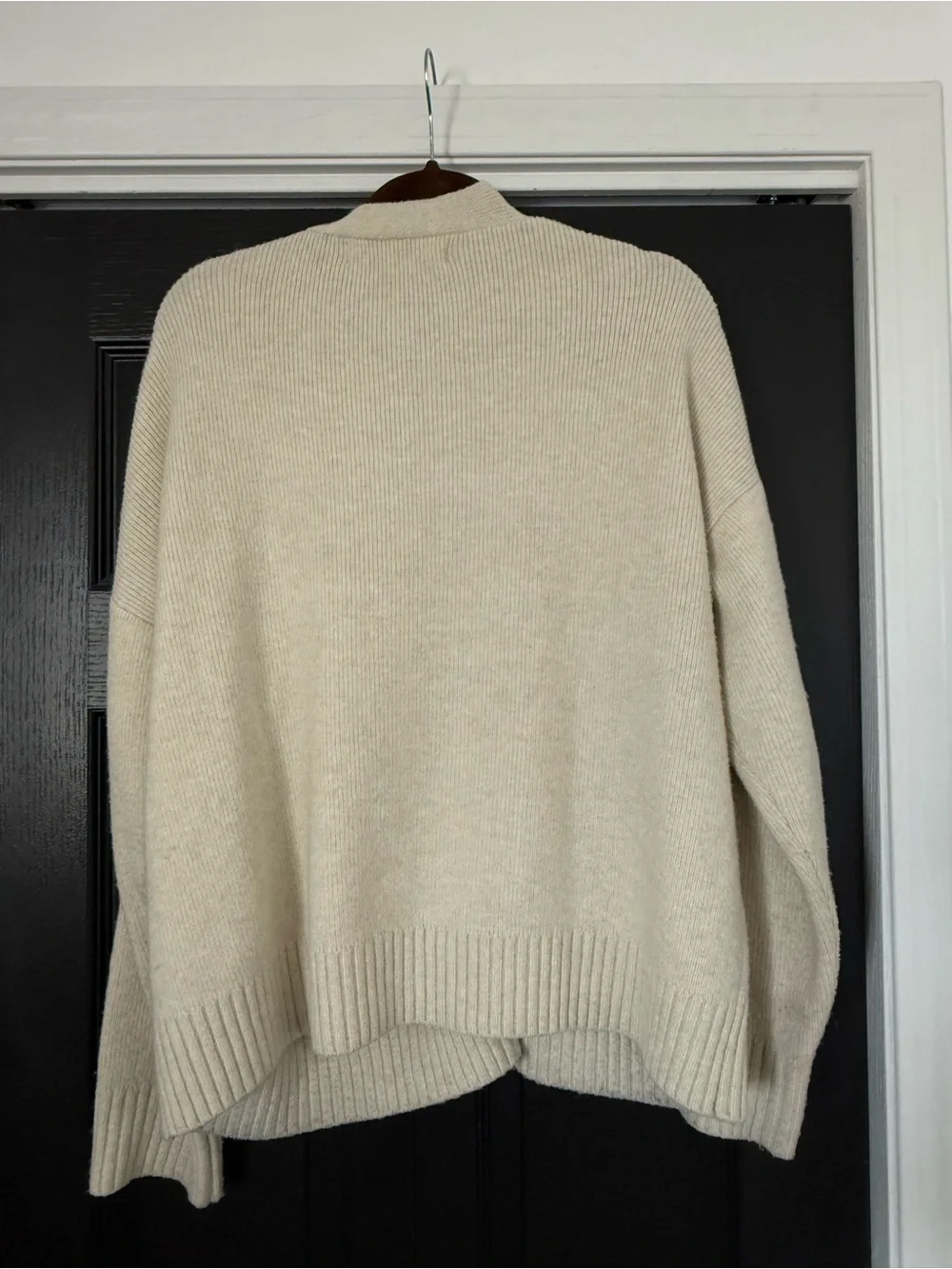 Cardigan - Picture 4 of 4